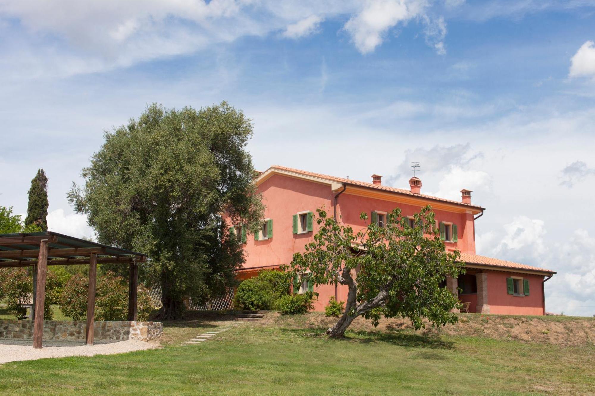 Agriturismo Bio Podere Doganelle Giuncarico Luaran gambar