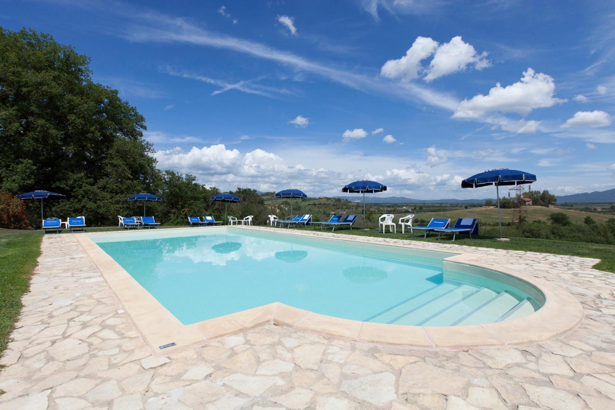 Agriturismo Bio Podere Doganelle Giuncarico Luaran gambar